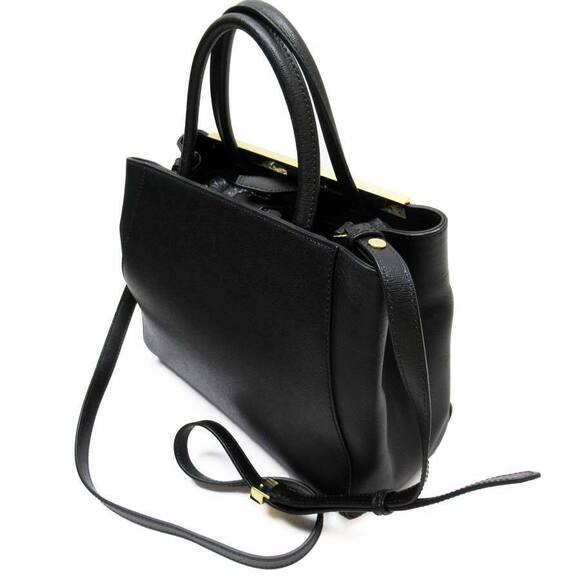 Fendi Handbags - Fendi Leather Handbag Black Bag Shoulder Toujours